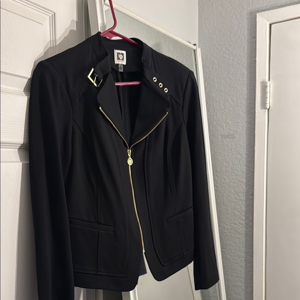 Anne Klein Black and Gold Blazer with Structured Collar